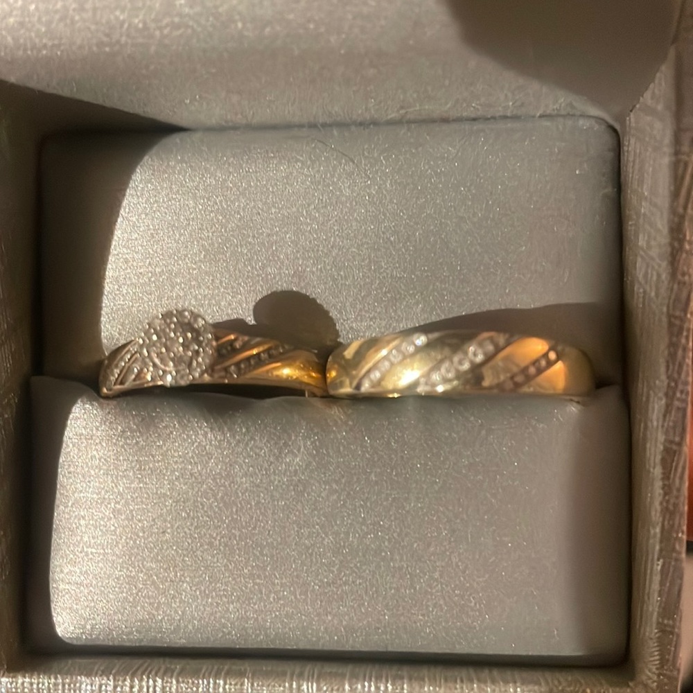 Ladies engagement ring wedding set, 1/3CTTW 10KYG, Gold & Diamond